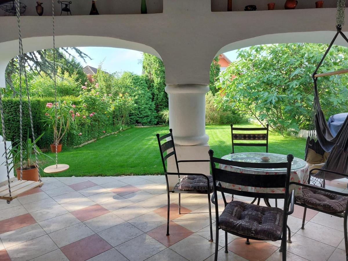 Négy Évszak Apartmanház Zalakaros Extérieur photo